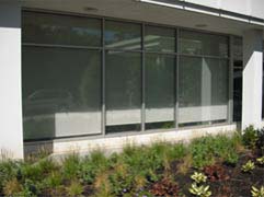 picture of a completed exterior commercial window